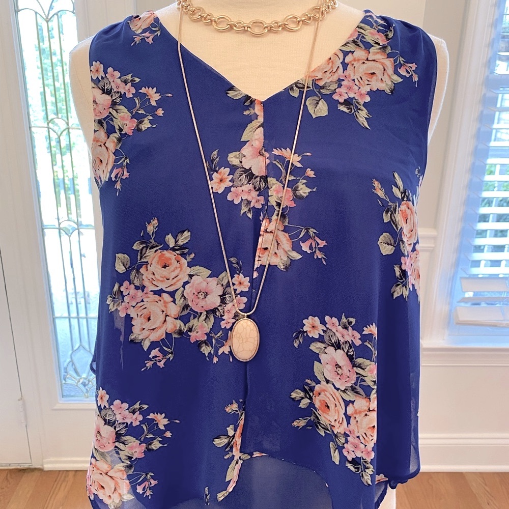 6$ Beautiful Indigo Blue Floral Blouse